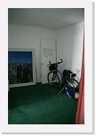 01_Euclid Ave (13) * Und das ist es: Das Zimmer ohne Fenster!
Wir nutzen es u.a. als Parkplatz für unsere Fahrräder. * 1936 x 2896 * (1.45MB)